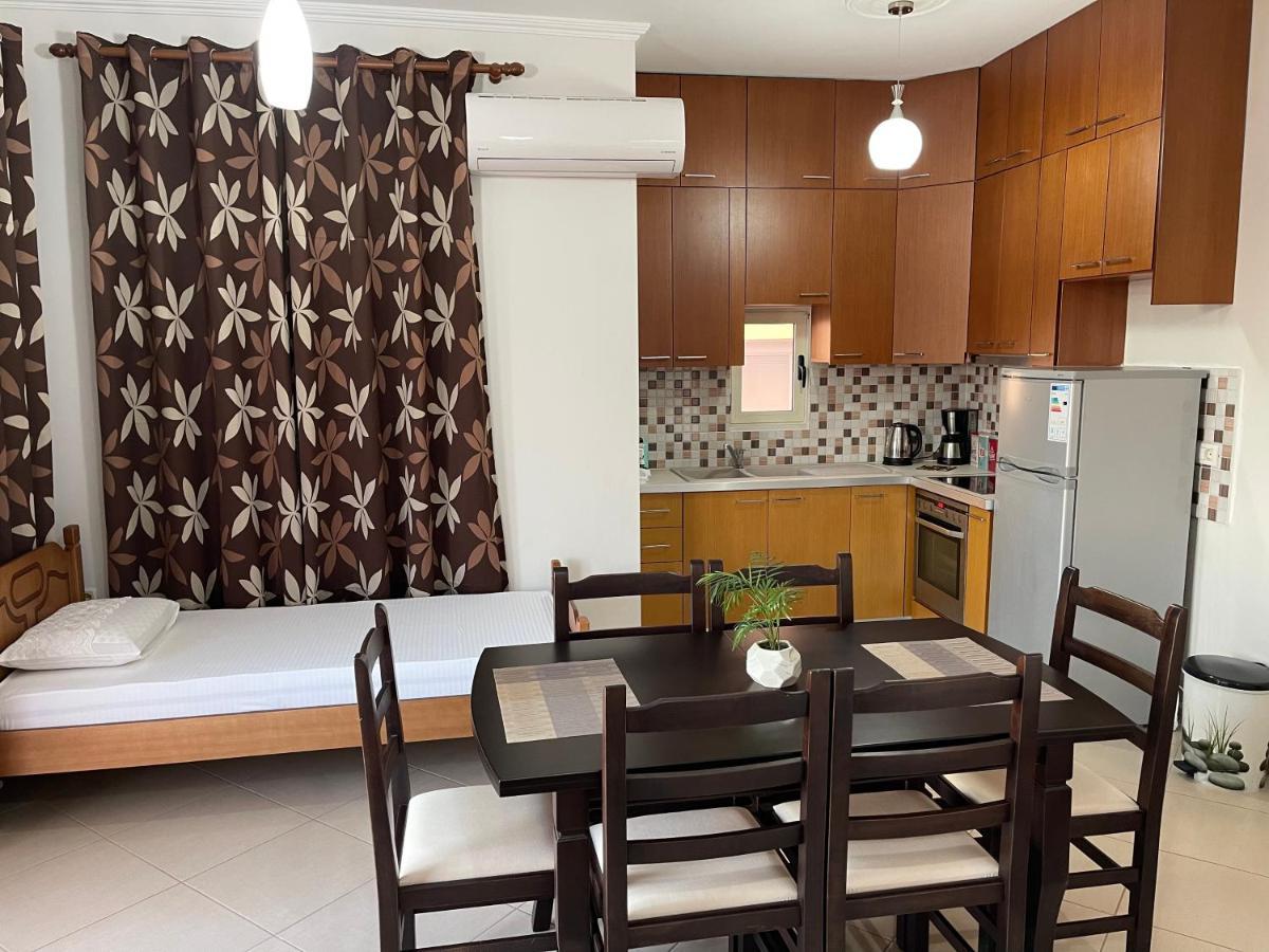 Wave Apartments Saranda Экстерьер фото